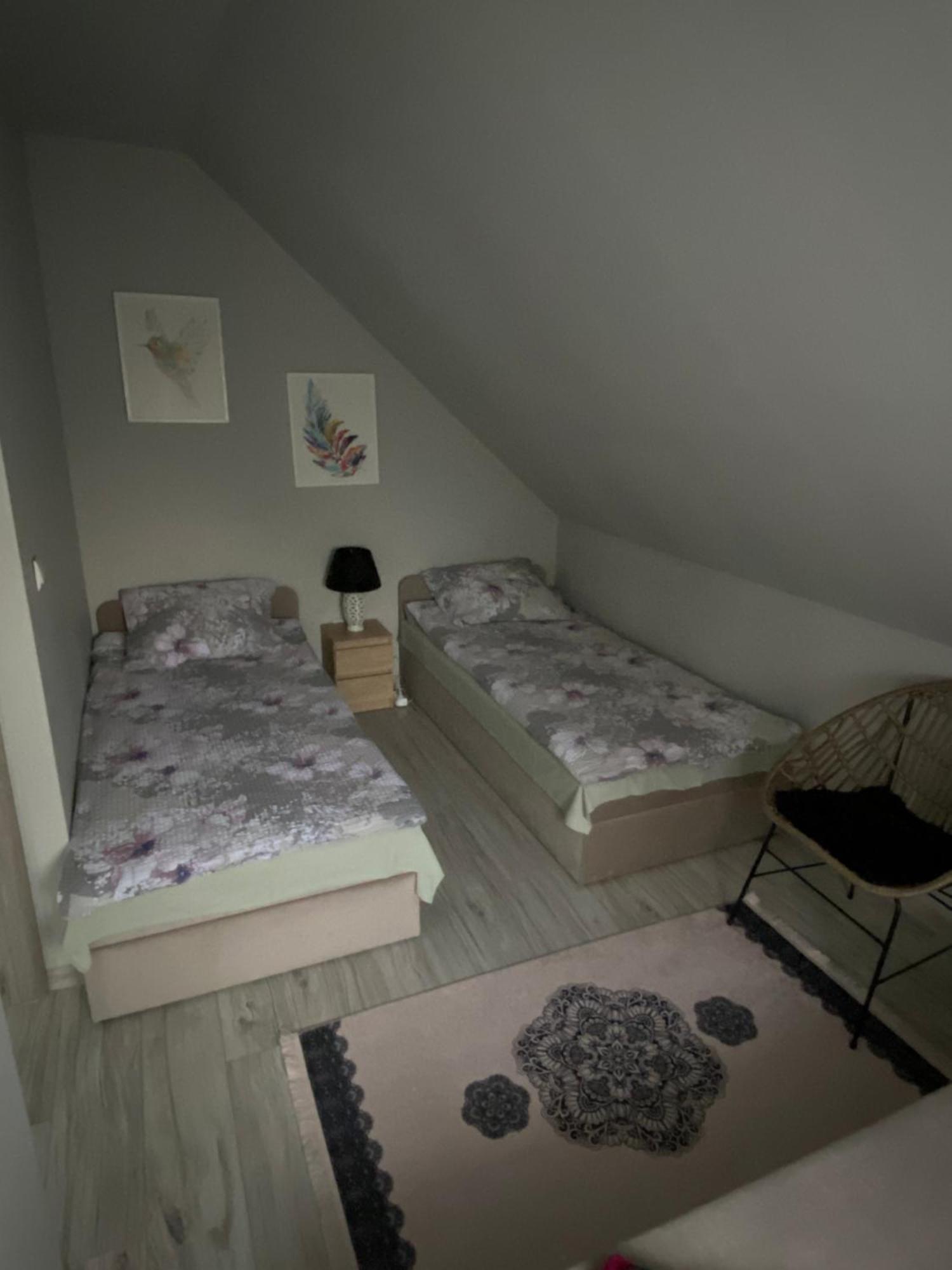 Apartamenty Lesna Osiem Jezow Sudecki Phòng bức ảnh